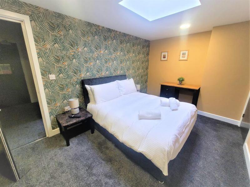 Friary House Serviced By Roomsbooked - 24hr Reception Appartement